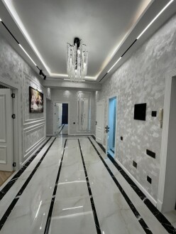 Satılır yeni tikili 3 otaqlı 135 m²,  İnşaatçılar m.-3