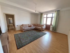 Satılır yeni tikili 3 otaqlı 105 m², Şah İsmayıl Xətai m.-8