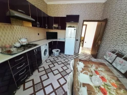 Satılır ev/villa 5 otaqlı 136 m², Binə q.-9