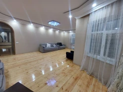 İcarə bağ evi 300 m², Mərdəkan q.-11