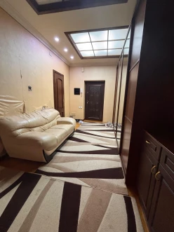 Satılır yeni tikili 3 otaqlı 128 m²,  20 yanvar m.-17