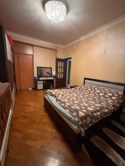 Satılır yeni tikili 3 otaqlı 128 m²,  20 yanvar m.-9