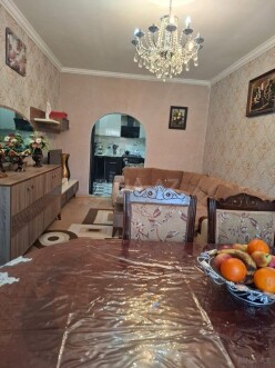 Satılır ev/villa 3 otaqlı 135 m², Qaraçuxur-3 Satılır ev/villa 3 otaqlı 135 m², Qaraçuxur-3