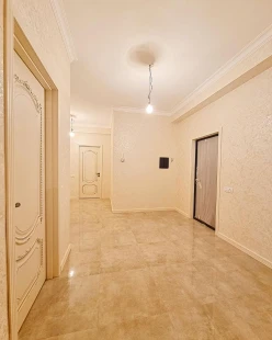 Satılır yeni tikili 3 otaqlı 140 m², Qara Qarayev m.-5