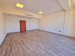 İcarə ofis 6 otaqlı 300 m², Xətai r.-11