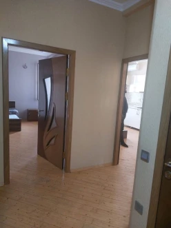 Satılır yeni tikili 1 otaqlı 60 m², Azadlıq prospekti m.-2