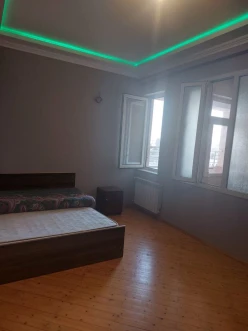 Satılır yeni tikili 1 otaqlı 60 m², Azadlıq prospekti m.-6