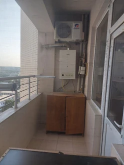 Satılır yeni tikili 1 otaqlı 60 m², Azadlıq prospekti m.-9