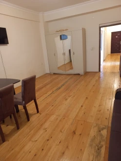 İcarə yeni tikili 2 otaqlı 90 m², Elmlər Akademiyası m.-19