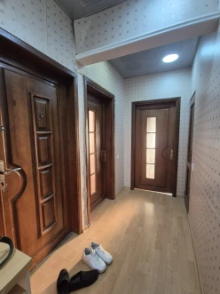 Satılır köhnə tikili 3 otaqlı 65 m²,  Qaraçuxur-13