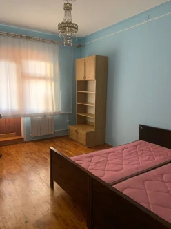 İcarə köhnə tikili 2 otaqlı 65 m², Nəsimi m.-4