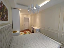 Satılır yeni tikili 4 otaqlı 202 m², Nizami m.-9