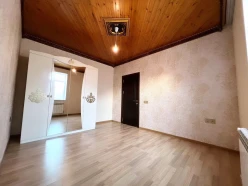 Satılır ev/villa 3 otaqlı 108 m², Binə q.-5