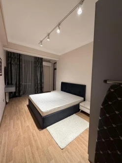 İcarə yeni tikili 3 otaqlı 90 m²,  28 May m.-13