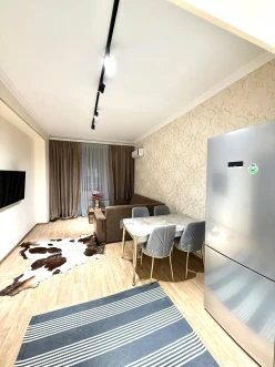 İcarə yeni tikili 3 otaqlı 90 m²,  28 May m.-8