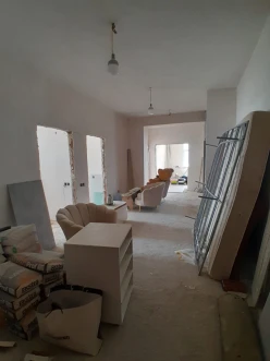Satılır yeni tikili 4 otaqlı 200 m²,  28 May m.-8