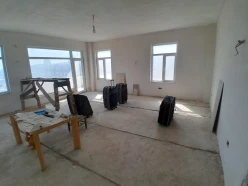 Satılır yeni tikili 4 otaqlı 200 m²,  28 May m.-3