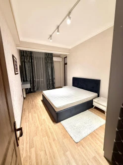 İcarə yeni tikili 3 otaqlı 90 m²,  28 May m.-11