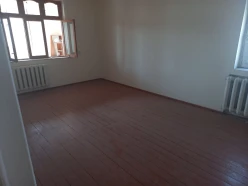 Satılır köhnə tikili 1 otaqlı 65 m², Yeni Günəşli q.-5