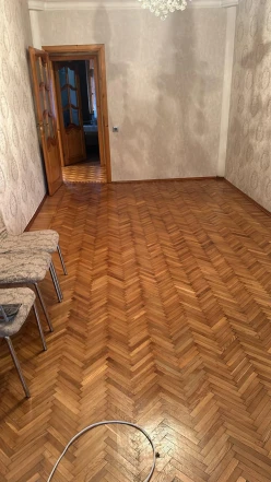 Satılır köhnə tikili 2 otaqlı 60 m², Bakıxanov q.-2