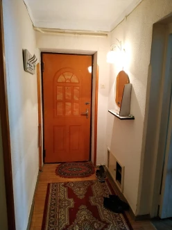 Satılır köhnə tikili 3 otaqlı 70 m², Elmlər Akademiyası m.-7