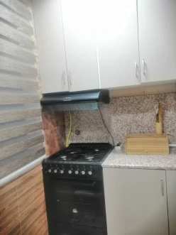 Satılır köhnə tikili 2 otaqlı 50 m², Badamdar q.-5