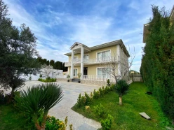 Satılır ev/villa 6 otaqlı 280 m², Buzovna q.