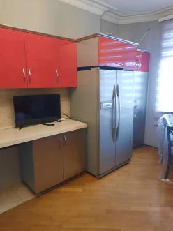 İcarə yeni tikili 3 otaqlı 140 m², Nərimanov r.-12