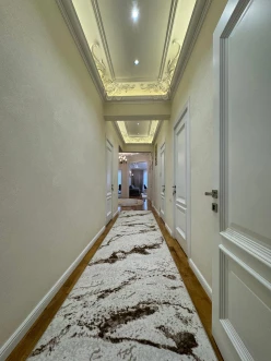 Satılır yeni tikili 4 otaqlı 223 m², 28 May m.-7 Satılır yeni tikili 4 otaqlı 223 m², 28 May m.-7