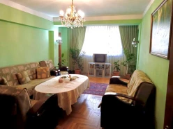 Satılır köhnə tikili 3 otaqlı 85 m²,  Elmlər Akademiyası m.-7