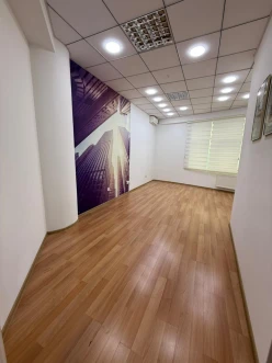 İcarə ofis 1 otaqlı 22.6 m², 28 May m.-2 İcarə ofis 1 otaqlı 22.6 m², 28 May m.-2