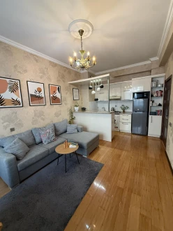 Satılır yeni tikili 2 otaqlı 48 m²,  Yeni Günəşli