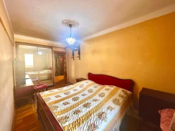 Satılır köhnə tikili 3 otaqlı 85 m²,  Elmlər Akademiyası m.-6