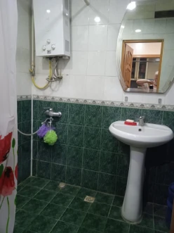 Satılır köhnə tikili 3 otaqlı 85 m²,  Elmlər Akademiyası m.-5