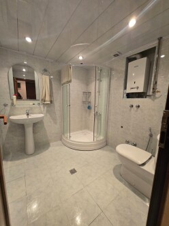 Satılır köhnə tikili 2 otaqlı 40 m²,  İnşaatçılar m.-2