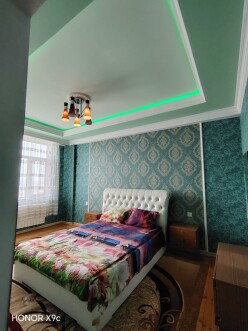 İcarə yeni tikili 2 otaqlı 89 m²,  Həzi Aslanov m.-4