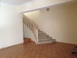 İcarə ev/villa 7 otaqlı 573 m², Nərimanov r.-7