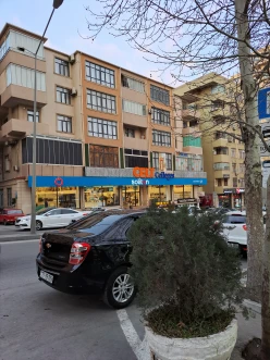 Satılır obyekt 35.3 m², 20 yanvar m.-4