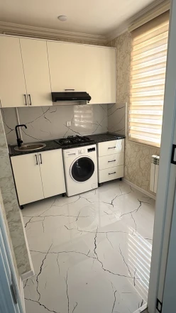 Satılır yeni tikili 2 otaqlı 60 m²,  Memar Əcəmi m.-3