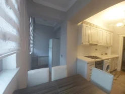 İcarə köhnə tikili 2 otaqlı 65 m², Azadlıq prospekti m.-3