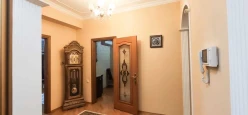 İcarə yeni tikili 3 otaqlı 135 m², Şah İsmayıl Xətai m.-10