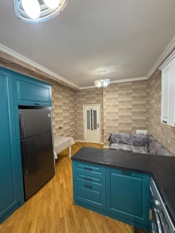 İcarə yeni tikili 2 otaqlı 100 m²,  İnşaatçılar m.-8