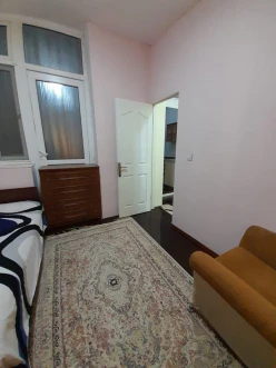 İcarə köhnə tikili 3 otaqlı 60 m²,  Nəriman Nərimanov m.-9