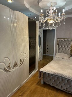 Satılır yeni tikili 3 otaqlı 115 m²,  Bakıxanov-5