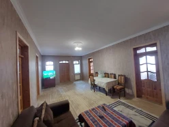 Satılır ev/villa 6 otaqlı 700 m², Binə q.-8