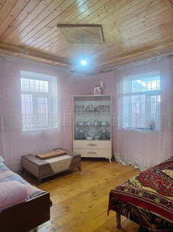 Satılır ev/villa 3 otaqlı 100 m², Azadlıq prospekti m.-17