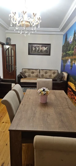 Satılır yeni tikili 3 otaqlı 90 m², İnşaatçılar m.-14