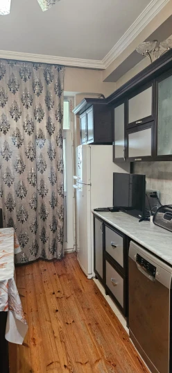 Satılır yeni tikili 3 otaqlı 90 m², İnşaatçılar m.-11