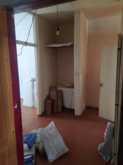 Satılır yeni tikili 2 otaqlı 60 m², İnşaatçılar m.-14