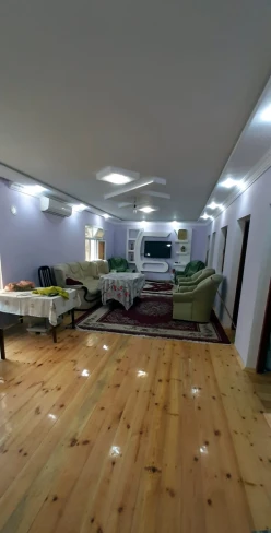 Satılır bağ evi 125 m², Hövsan q.-5